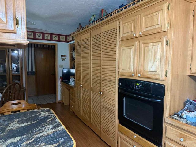 918 Pheasant Ln, Lawton, OK 73507