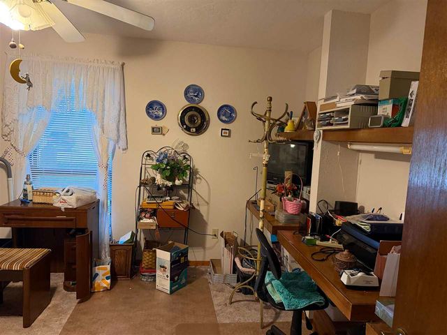 918 Pheasant Ln, Lawton, OK 73507