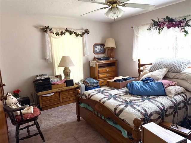 918 Pheasant Ln, Lawton, OK 73507