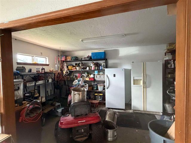 918 Pheasant Ln, Lawton, OK 73507