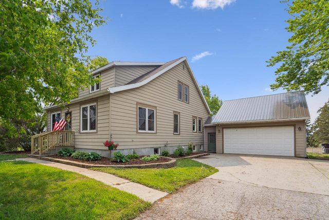19221 County Highway XX, Kiel, WI 53042
