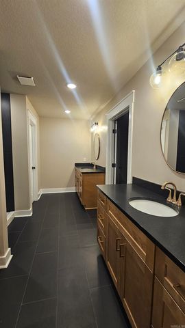 2205 S 19th Street, Paragould, AR 72450