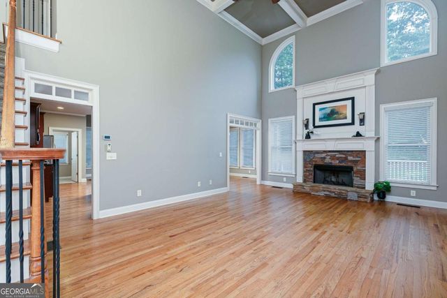 5674 Hollowbrooke Lane NW, Acworth, GA 30101