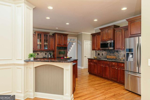 5674 Hollowbrooke Lane NW, Acworth, GA 30101