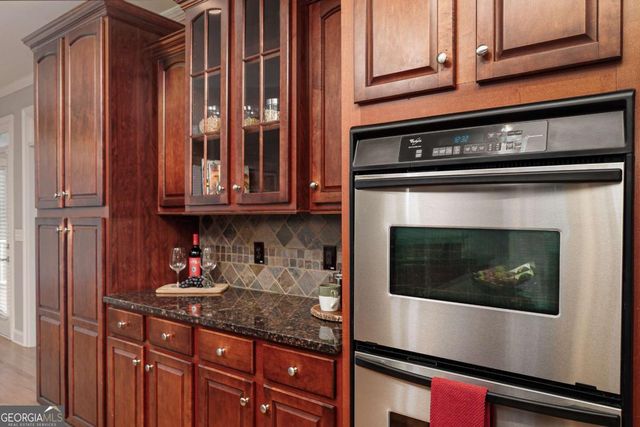 5674 Hollowbrooke Lane NW, Acworth, GA 30101