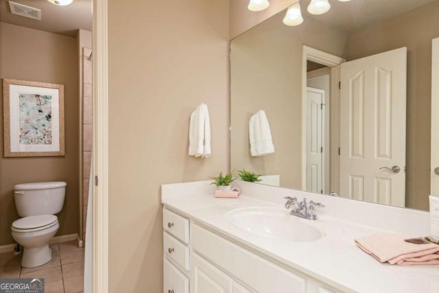 5674 Hollowbrooke Lane NW, Acworth, GA 30101