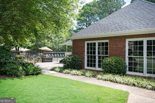5674 Hollowbrooke Lane NW, Acworth, GA 30101
