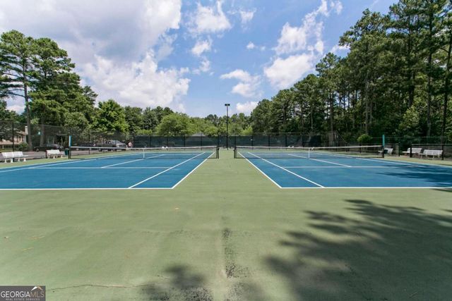 5674 Hollowbrooke Lane NW, Acworth, GA 30101