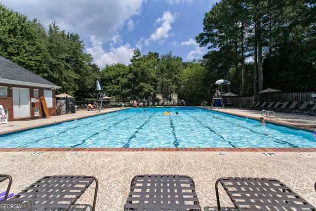5674 Hollowbrooke Lane NW, Acworth, GA 30101