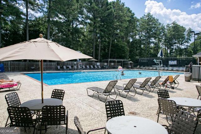 5674 Hollowbrooke Lane NW, Acworth, GA 30101