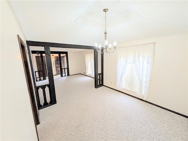 104 London Way, Belton, MO 64012