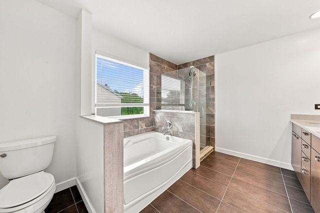 995 Christine Lane, Antioch, IL 60002
