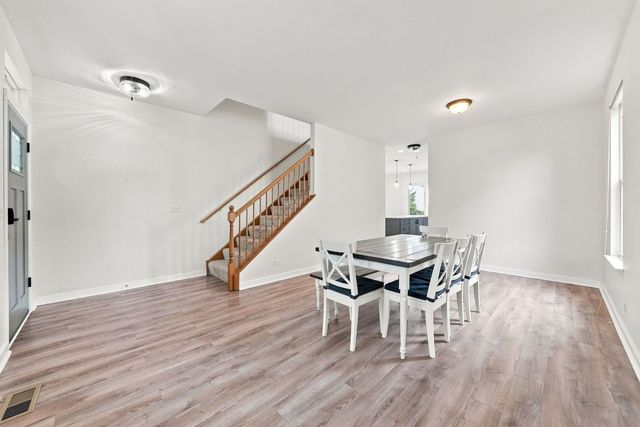 995 Christine Lane, Antioch, IL 60002