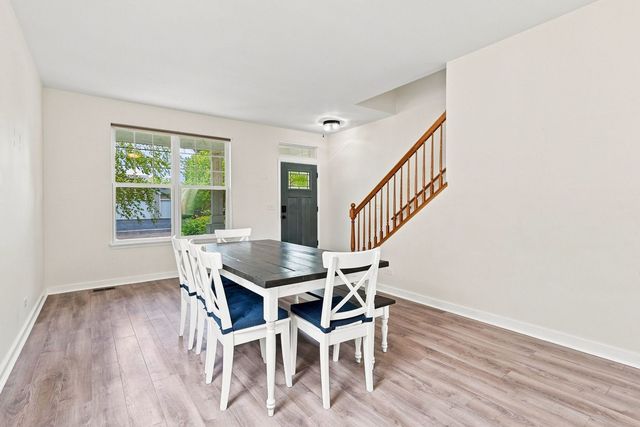 995 Christine Lane, Antioch, IL 60002
