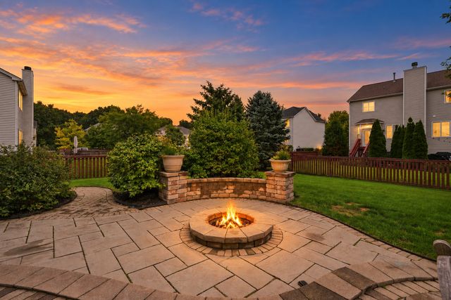 995 Christine Lane, Antioch, IL 60002
