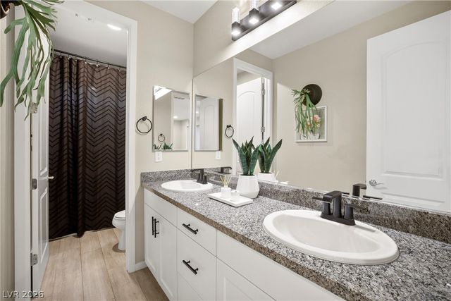 12048 Portamento Court, Las Vegas, NV 89138
