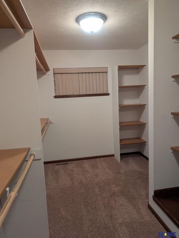 3125 Gunsmoke Drive, Lincoln, NE 68507