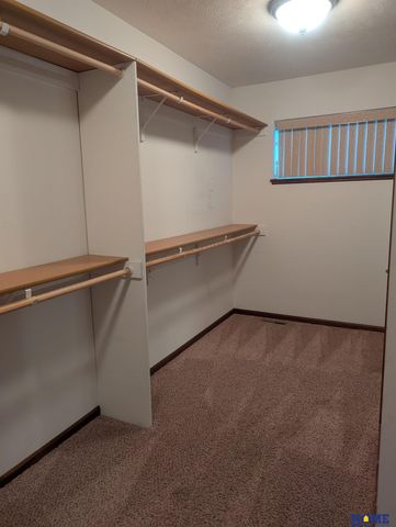 3125 Gunsmoke Drive, Lincoln, NE 68507