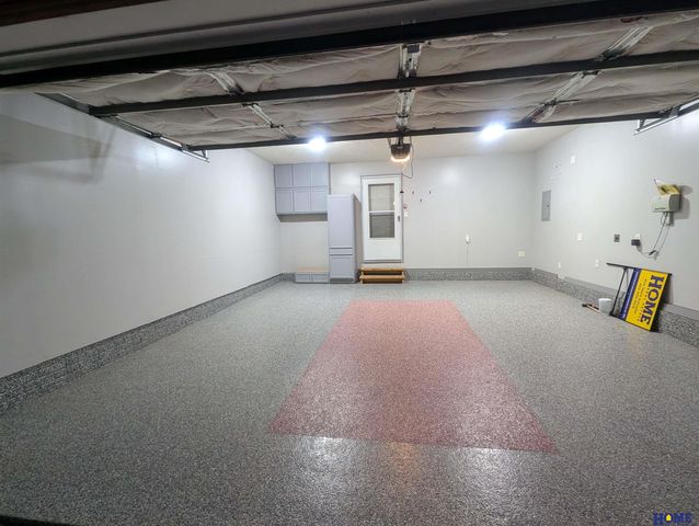 3125 Gunsmoke Drive, Lincoln, NE 68507