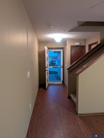 3125 Gunsmoke Drive, Lincoln, NE 68507