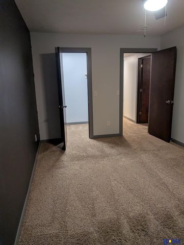 3125 Gunsmoke Drive, Lincoln, NE 68507