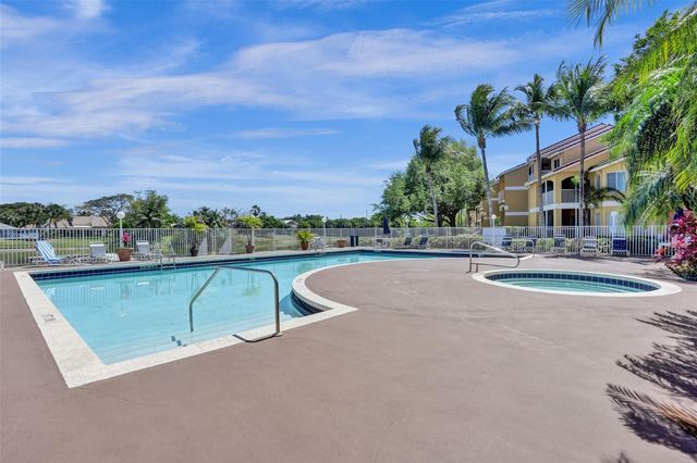 2301 NW 33rd Street 109, Oakland Park, FL 33309