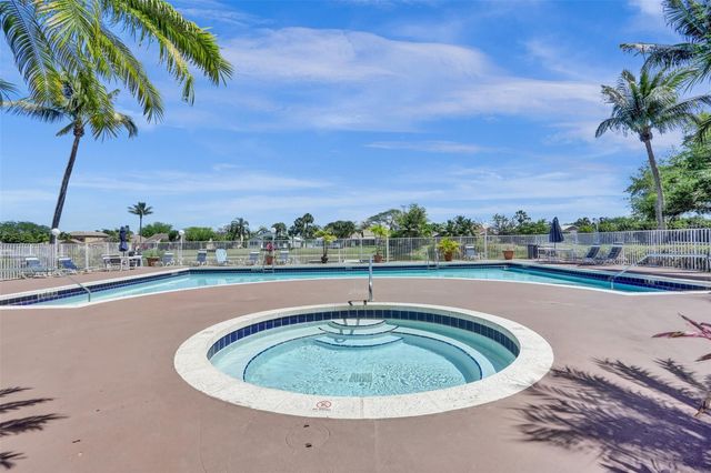 2301 NW 33rd Street 109, Oakland Park, FL 33309