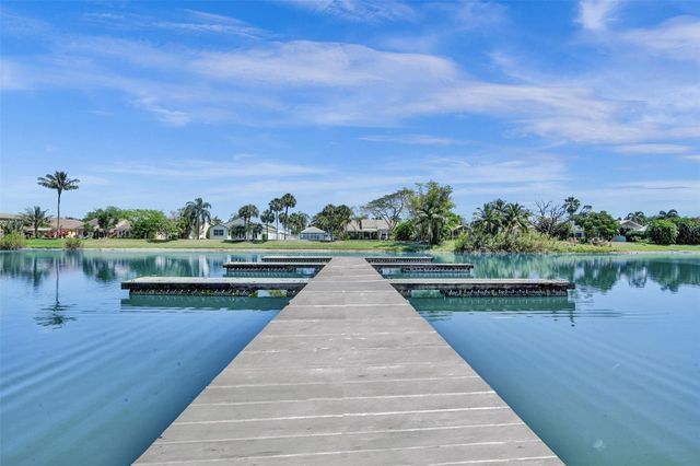 2301 NW 33rd Street 109, Oakland Park, FL 33309