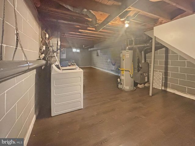 119 COLONIAL RD, Beverly, NJ 08010