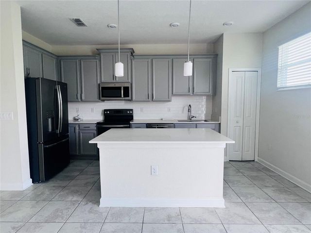 4894 TRIBUTE TRAIL, Kissimmee, FL 34746
