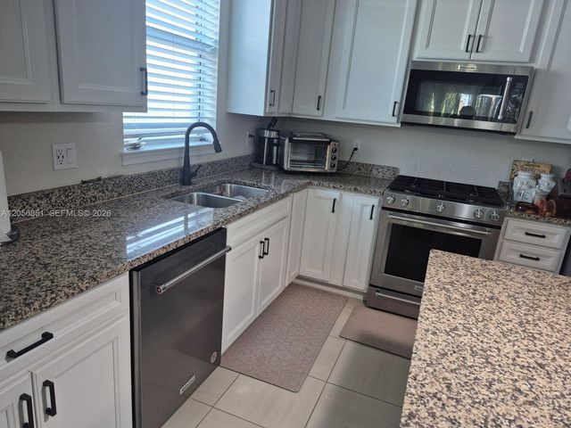 13903 SW Gingerline Dr, Port St. Lucie, FL 34987