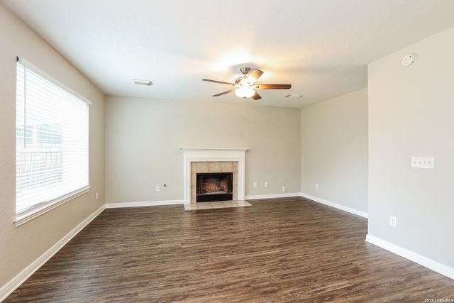 7527 Sutters Mine, Converse, TX 78109