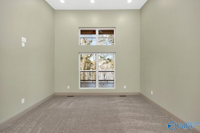437 Shoreland Circle, Scottsboro, AL 35769