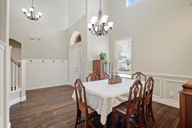 327 Village Trail, Trophy Club, TX 76262