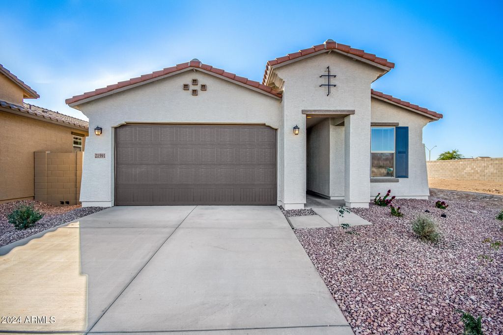 21591 W PAPAGO Street, Buckeye, AZ 85326