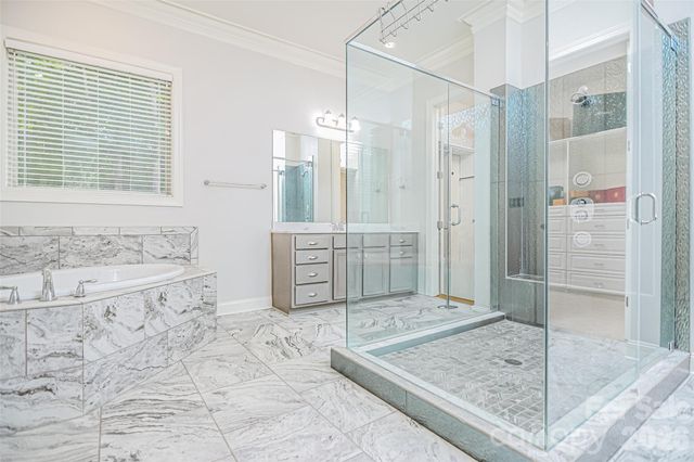 16202 Monnet Place Court, Charlotte, NC 28278