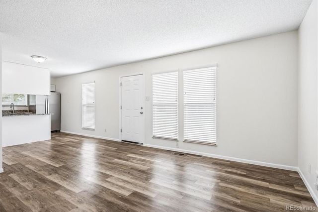 6650 E Arizona Avenue 113, Denver, CO 80224