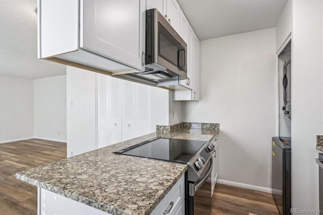 6650 E Arizona Avenue 113, Denver, CO 80224