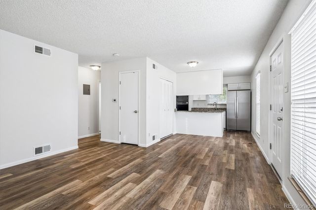 6650 E Arizona Avenue 113, Denver, CO 80224