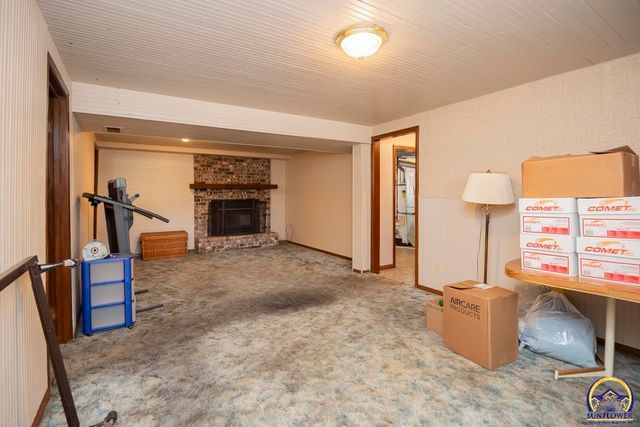 3330 SE Placid CT, Topeka, KS 66605