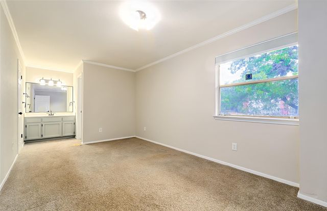5608 Cougar DR 118, Austin, TX 78745