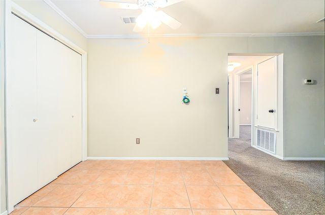 5608 Cougar DR 118, Austin, TX 78745