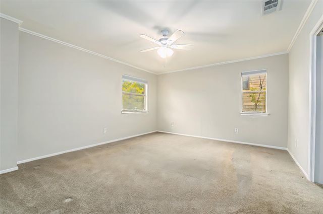 5608 Cougar DR 118, Austin, TX 78745
