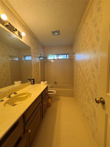 1318 Deer Ridge Drive, Duncanville, TX 75137
