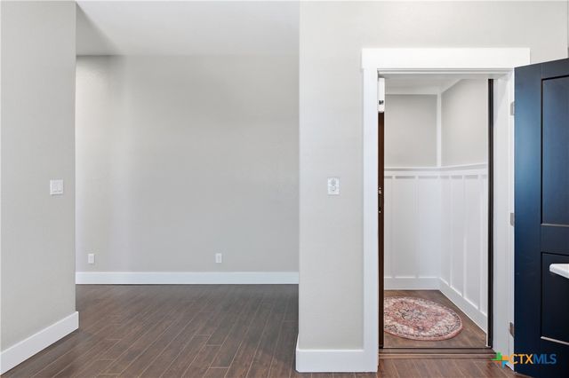 2948 Goodwin Lane, New Braunfels, TX 78130