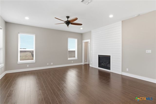 2948 Goodwin Lane, New Braunfels, TX 78130