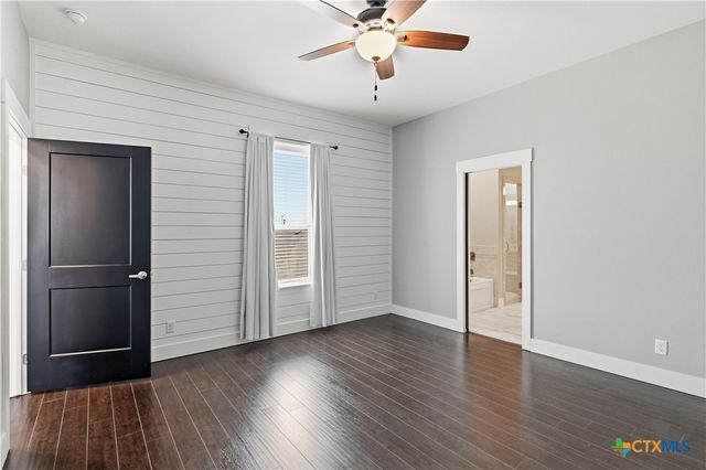 2948 Goodwin Lane, New Braunfels, TX 78130