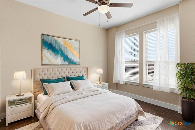 2948 Goodwin Lane, New Braunfels, TX 78130