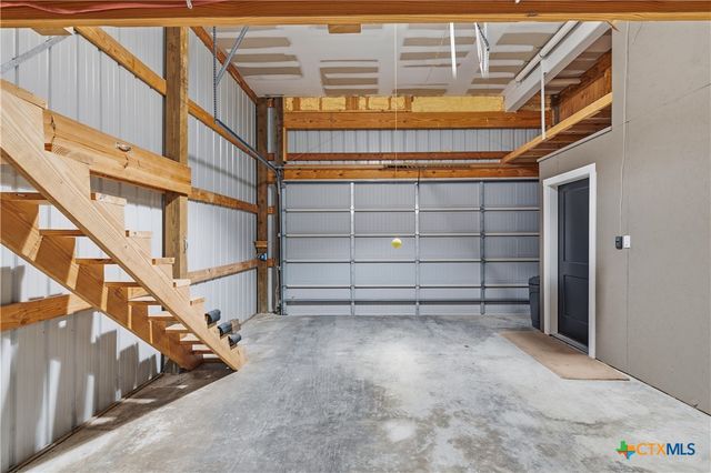 2948 Goodwin Lane, New Braunfels, TX 78130