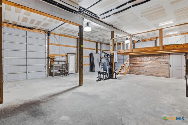 2948 Goodwin Lane, New Braunfels, TX 78130